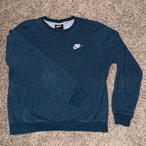 Women’s Nike Crewneck
